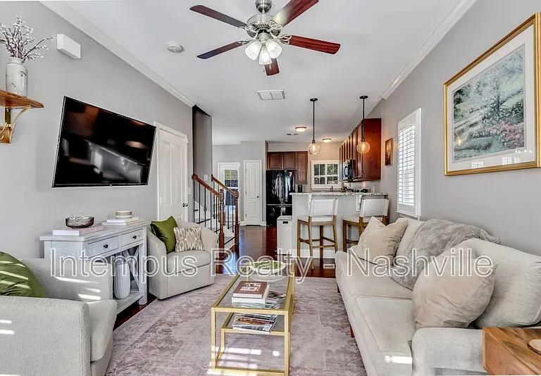 1128 Woodbury Falls Ct — Photo 5