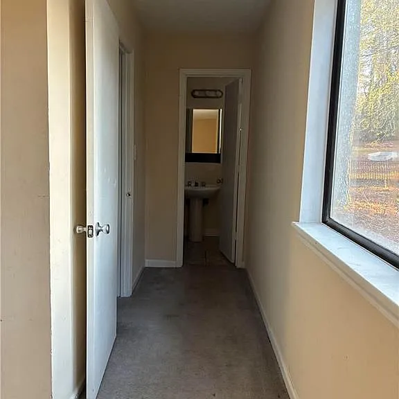 3253 Deshong Dr — Photo 11