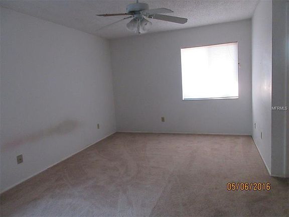 5th image of 221 Sandpiper Dr