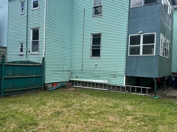 66 Elm St, Cambridge, MA 02139