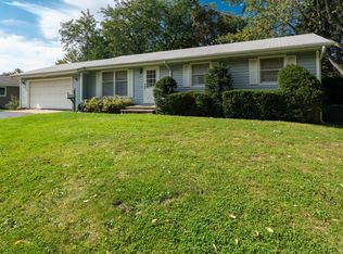 412 N Sandy Ln, Elkhorn, WI 53121