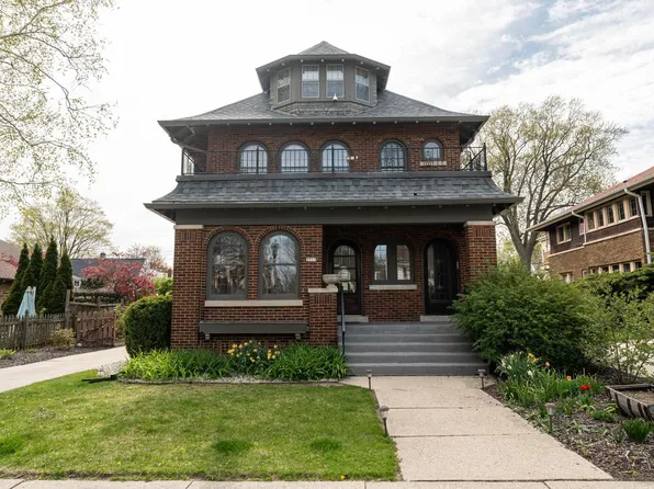 3915 N Downer AVENUE, Shorewood, WI 53211