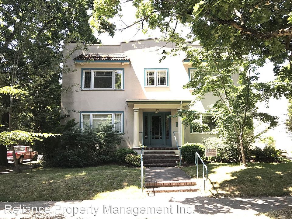 1st image of 2303 NE 12th Ave APT 3