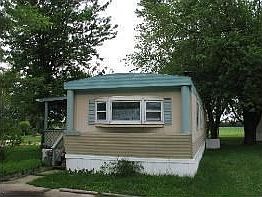 2nd image of 139 Lantern Dr