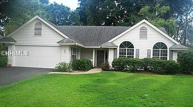 1st image of 24 Royal Pointe Dr