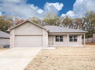40 Birchwood Dr, Ward, AR 72176