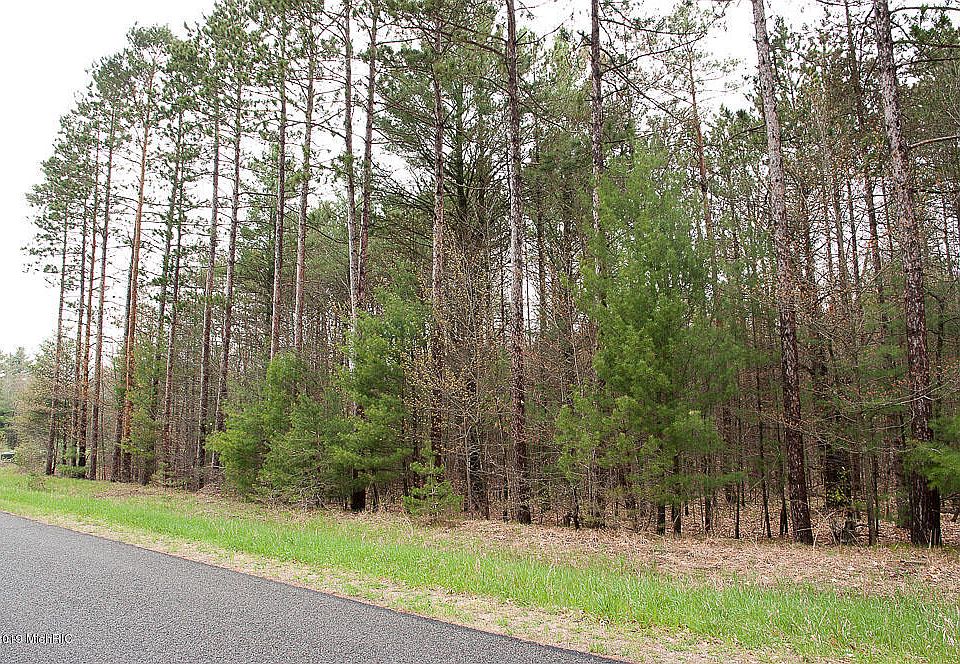 1st image of 21374 Lindsey Ct