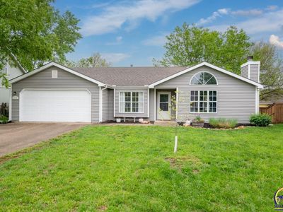 2732 S Bluestem Ct, Lawrence, KS, 66047