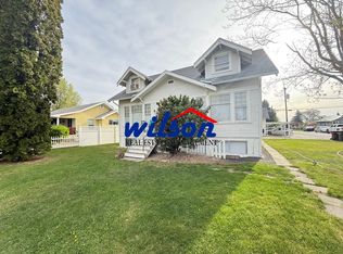 1009 S 11th Ave, Yakima, WA 98902