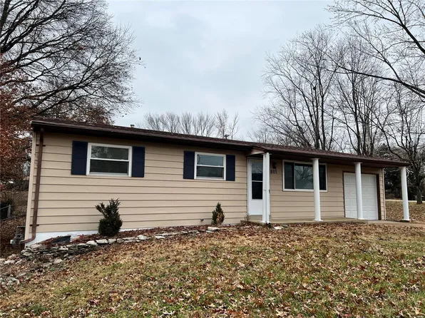 801 Neighbor Ln, Saint Louis, MO 63137