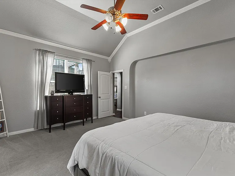 2245 Gulfstream Dr — Photo 8
