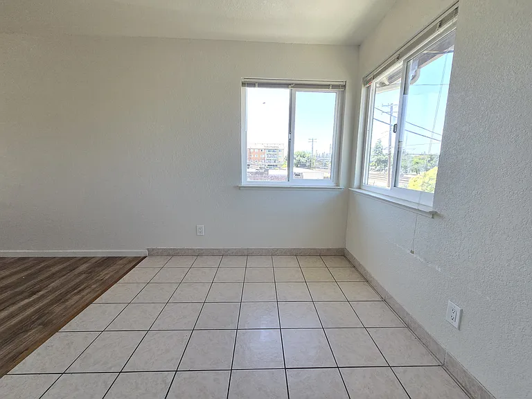 3519 Agate Dr #8 — Photo 8
