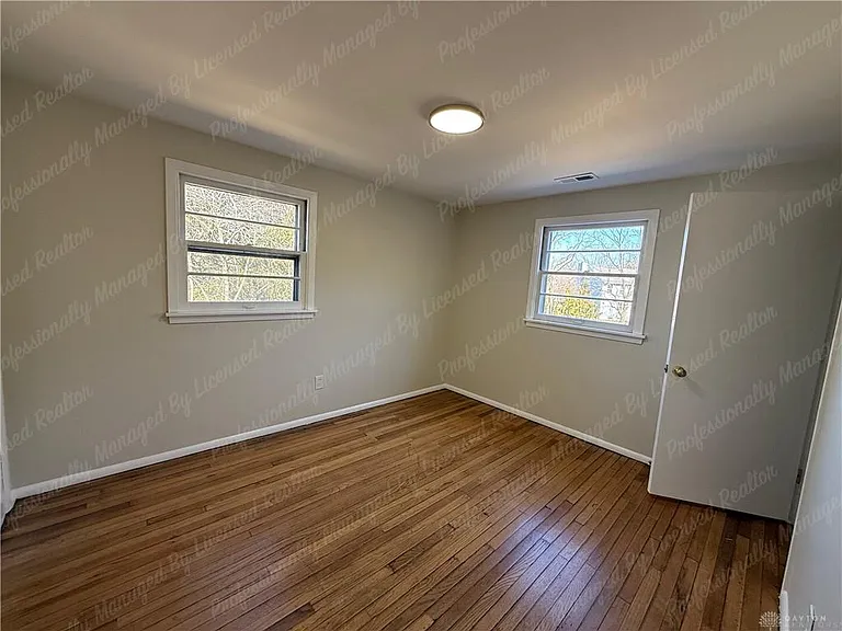 675 Wright St — Photo 28