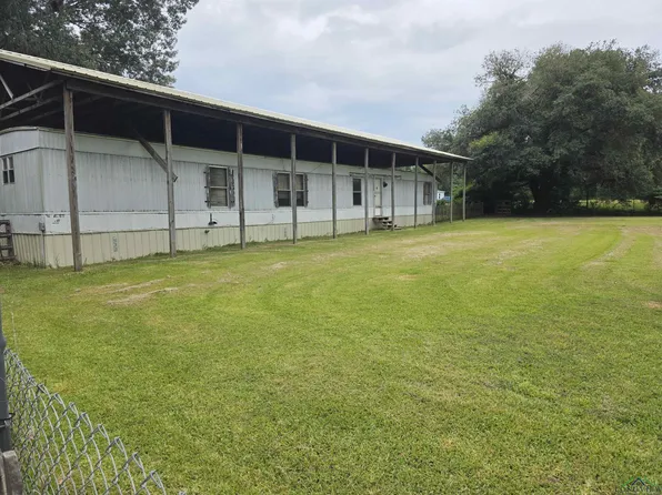 351 Mollie Ln, Marshall, TX 75672