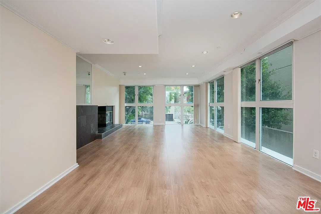 2 bed, 2.0 bath, 1520 sqft, $3,500 — Photo 1