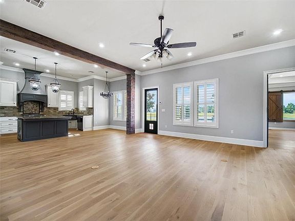 5th image of 3821 Jasmine Blvd