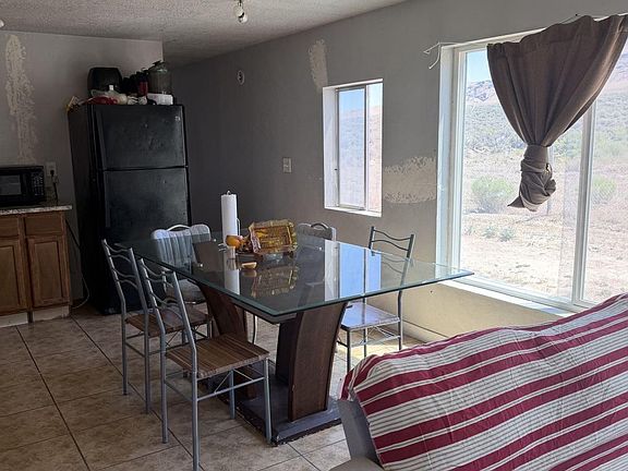 3rd image of 3576 Raven Rd