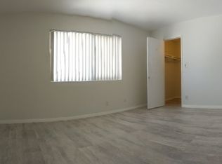 1046 Valencia St APT D, Costa Mesa, CA 92626