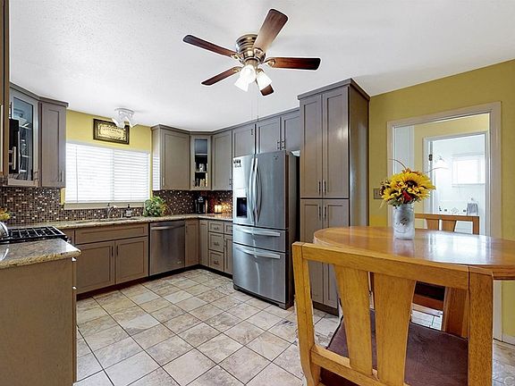5th image of 1733 E Bonnie Brae St