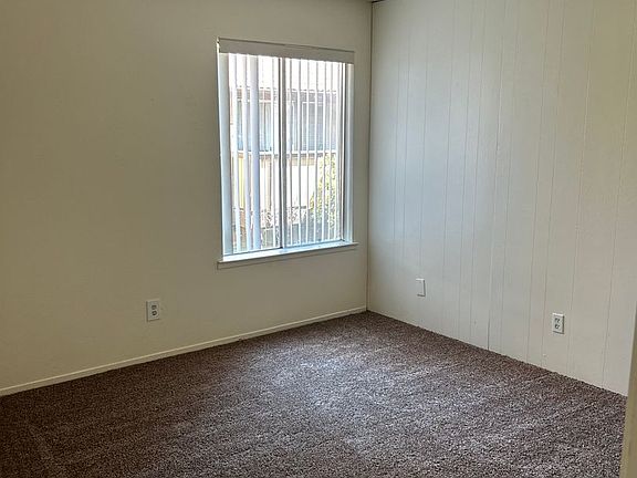 4th image of 1550 W Ashlan Ave #239-1515