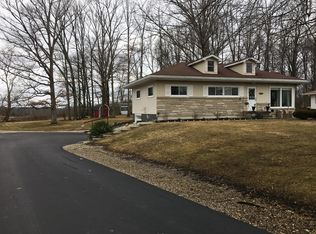 1357 S Adams St, Versailles, IN 47042