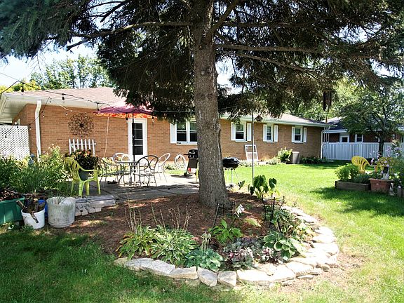 2nd image of 509 Terry Dr