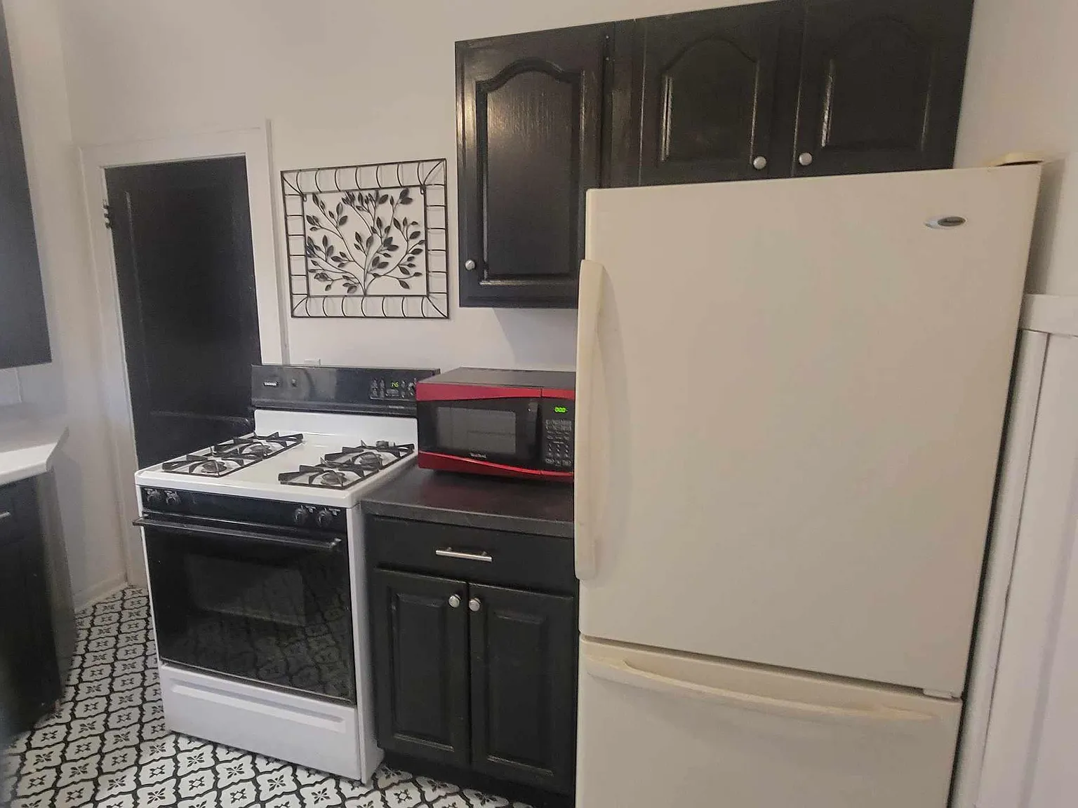 2 bed, 950 sqft, $1,550 — Photo 4