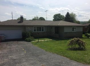 810 Fieldson Dr, Heath, OH