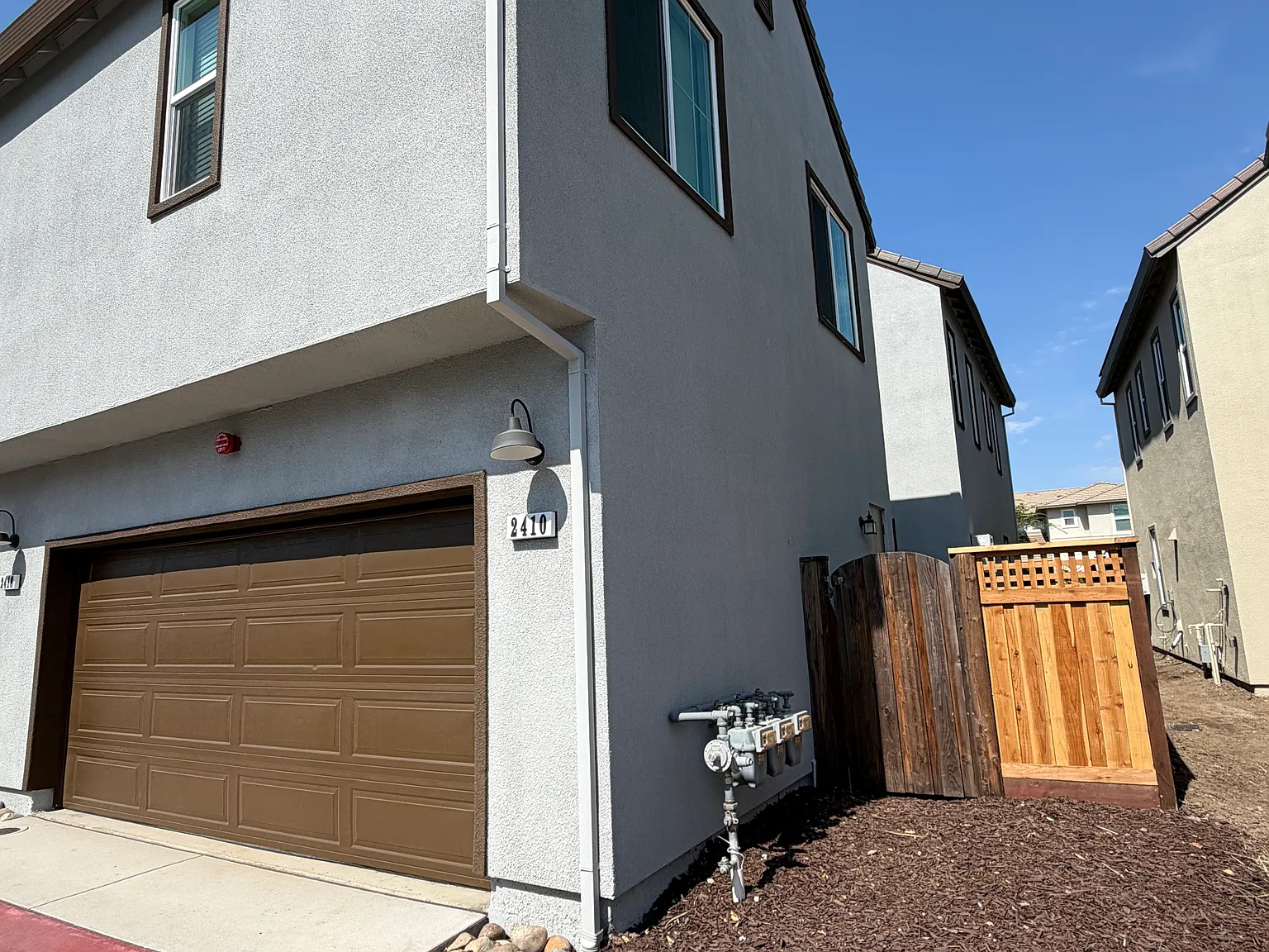 4 bed, 1550 sqft, $3,295 — Photo 4