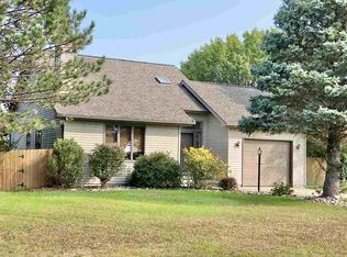5910 W Freeland Rd, Freeland, MI 48623