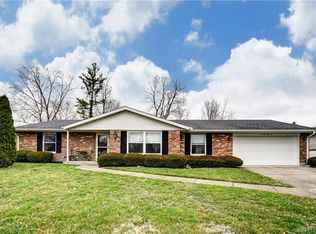 1751 Washington Creek Ln, Dayton, OH 45458