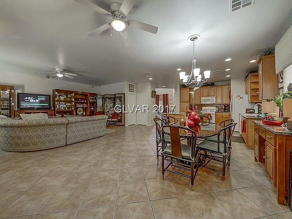 4th image of 5947 Lamotte Ave