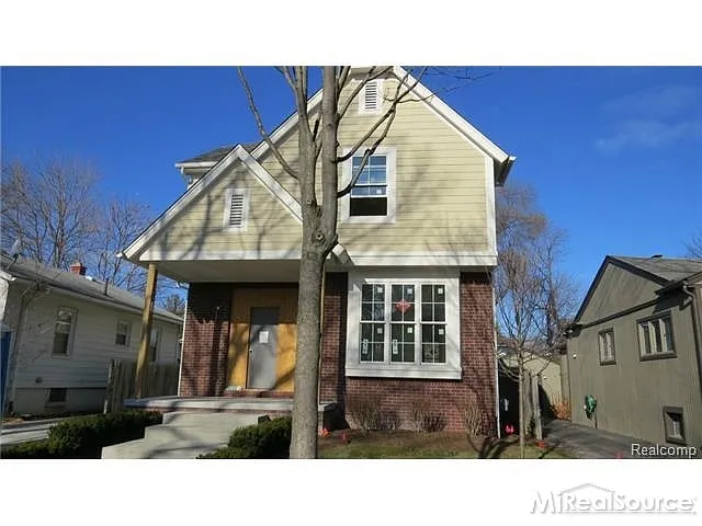 1323 Humphrey Ave photo 1