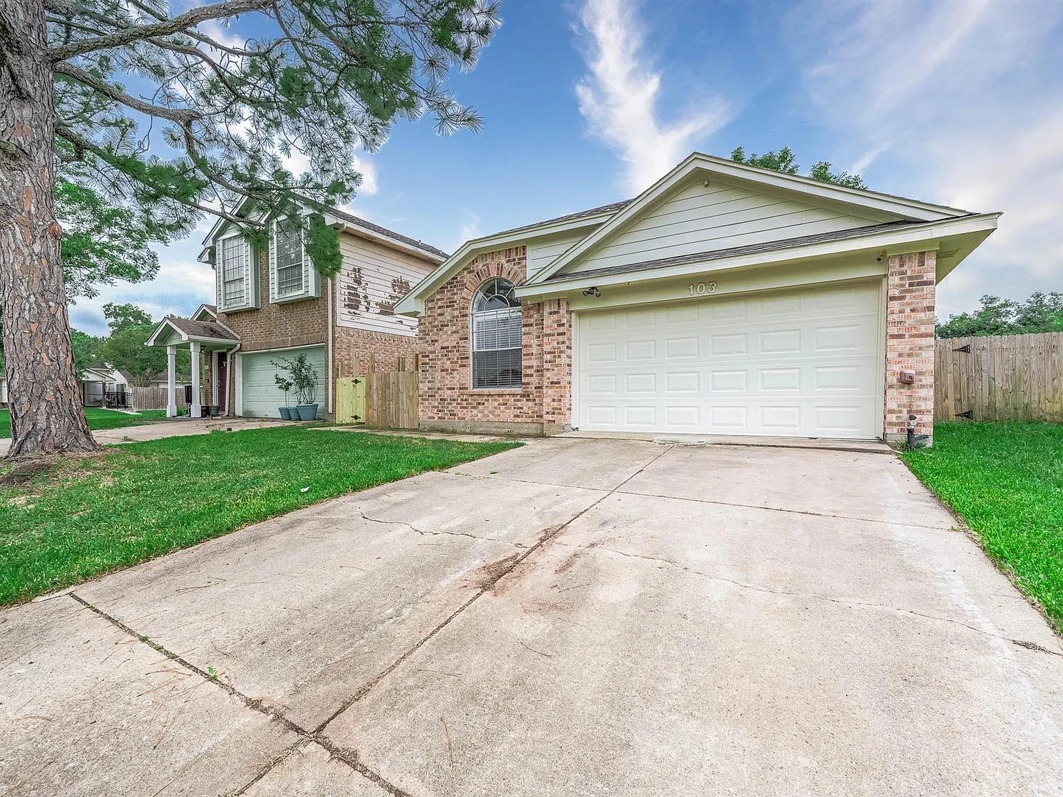 3 bed, 2.0 bath, 1142 sqft, $1,795 — Photo 3