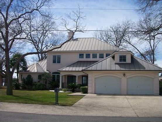 1st image of 603 Admiral Benbow Ln