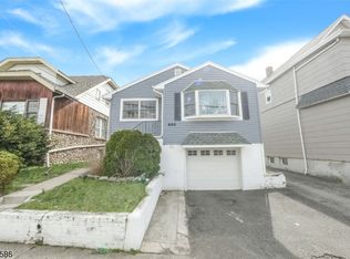 663 Clifton Ave, Clifton, NJ 07011