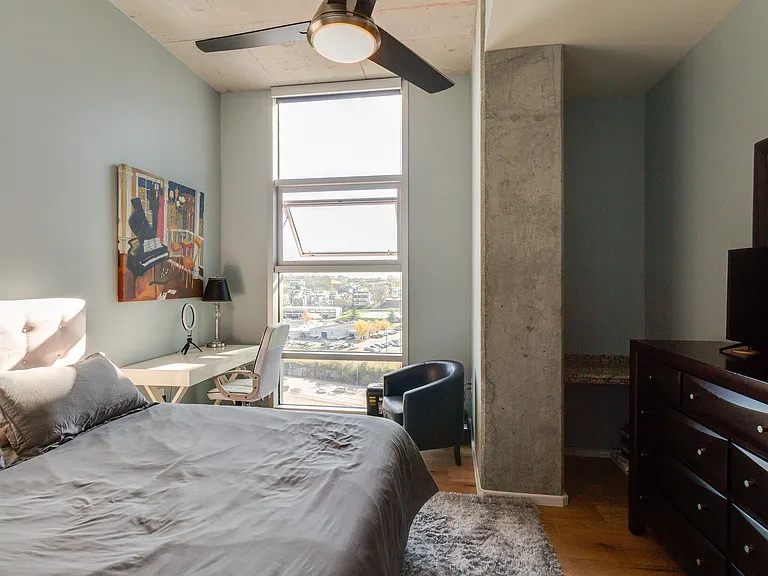 700 12th Ave S #1008 — Photo 3
