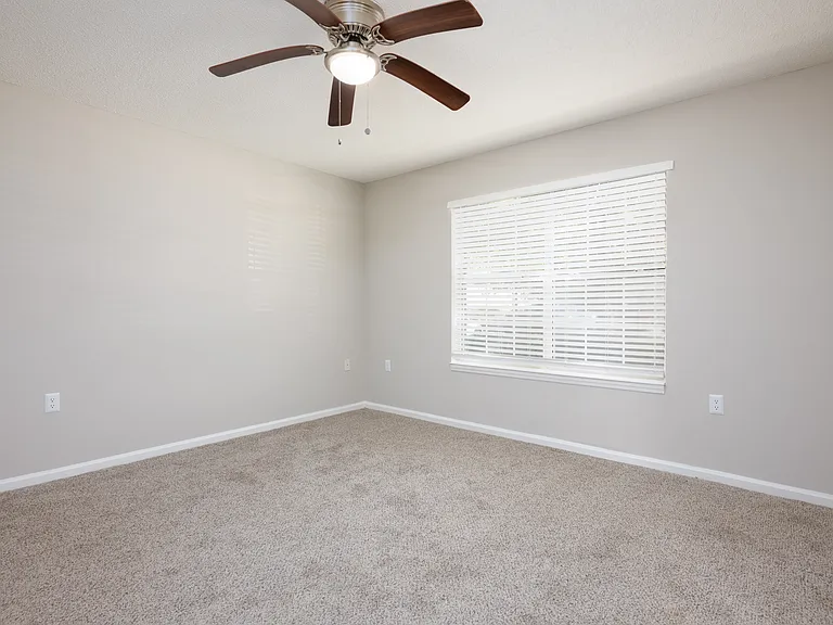 Cedar Trace Apartment Homes — Photo 8