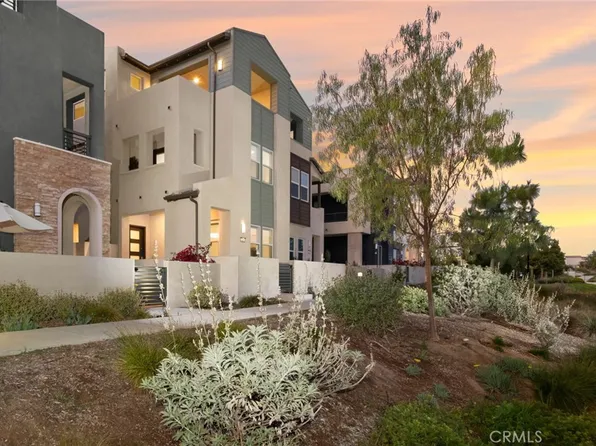 327 Baluster, Irvine, CA 92618