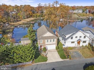 384 Alameda Pkwy, Arnold, MD 21012