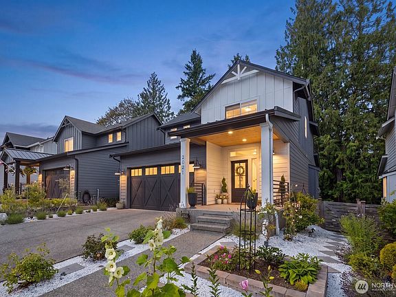 2nd image of 2021 Horton Avenue
