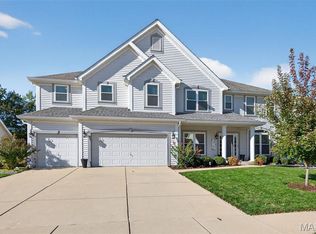 243 Chestnut Hill Dr, O'Fallon, MO 63368