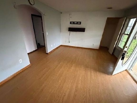 2nd image of 250 Orange Pride Rd