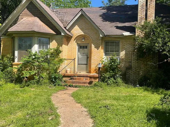 126 W Lawrence St, Jacksonville, TX 75766
