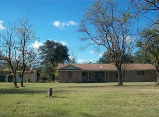 2204 E Main St, Como, TX 75431