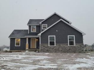 4010 Stoney Meadows Dr, Jackson, MI 49201