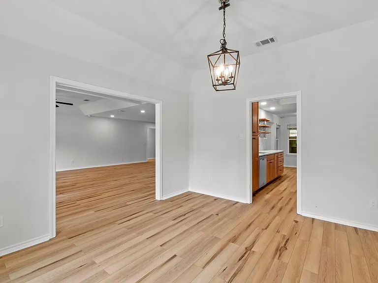 801 Lime Rock Dr — Photo 15