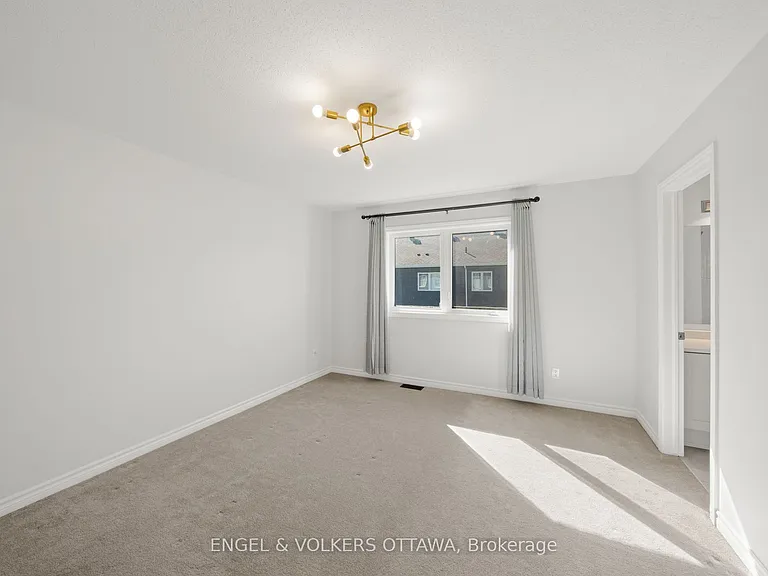 705 Perseus Ave — Photo 18