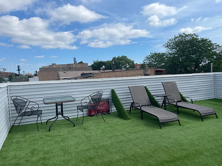 2846 S Emerald Ave #1 — Photo 4