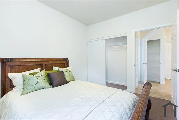 2855 The Villages Pkwy #2212 — Photo 3